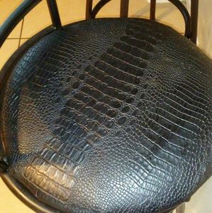 Customized barstools